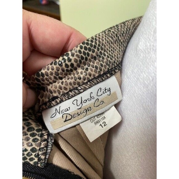 Vintage New York City Design Co Women's Size 12 Snakeskin Print Pencil Skirt - Picture 6 of 8